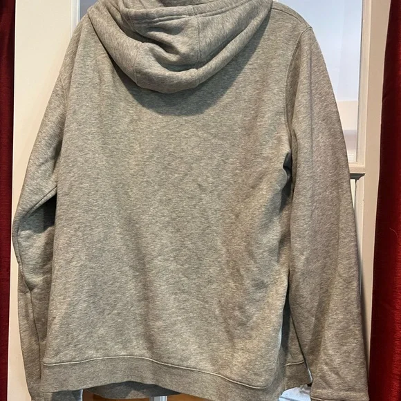Nike Heather Gray Sweatshirt